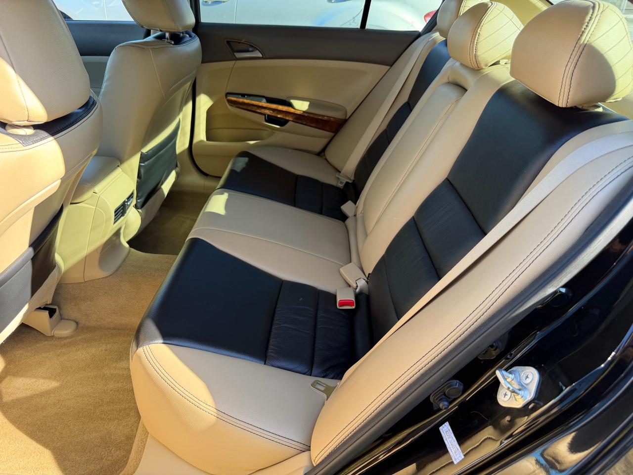 Honda Accord EX Sedan AT 2010
