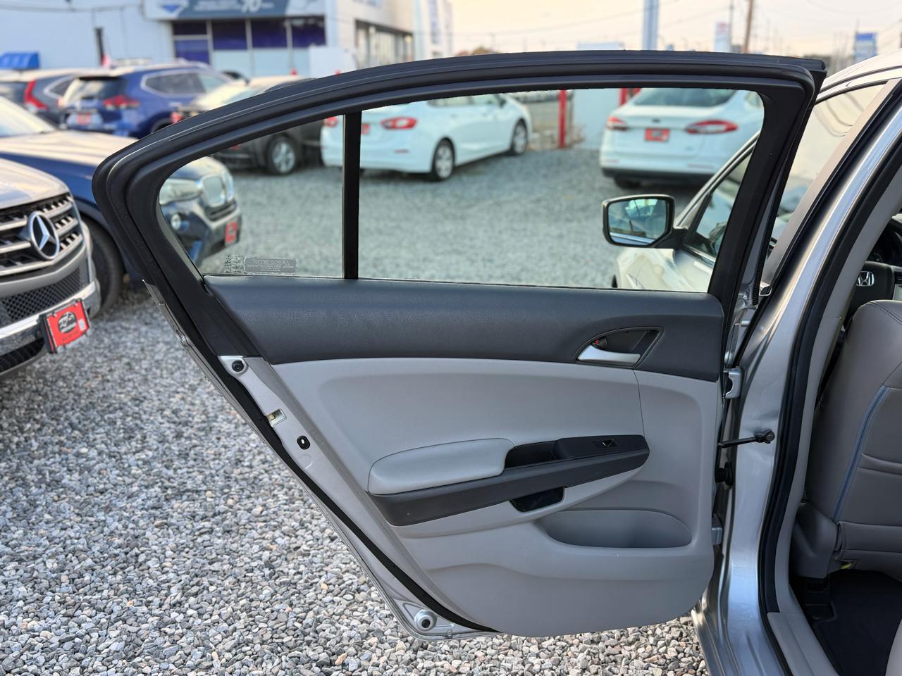 Honda Accord LX-P Sedan AT 2010