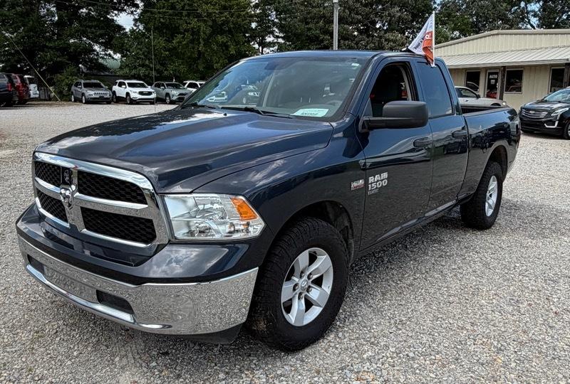 RAM 1500 Classic Tradesman Quad Cab 2WD 2020