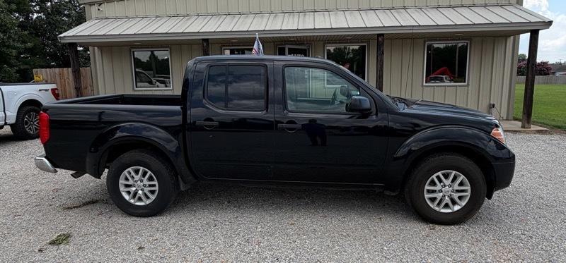 Nissan Frontier S Crew Cab 5AT 2WD 2017