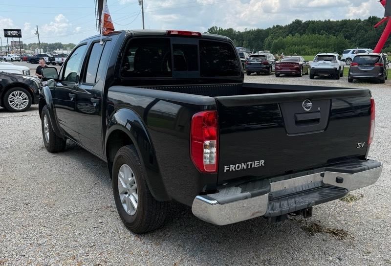 Nissan Frontier S Crew Cab 5AT 2WD 2017