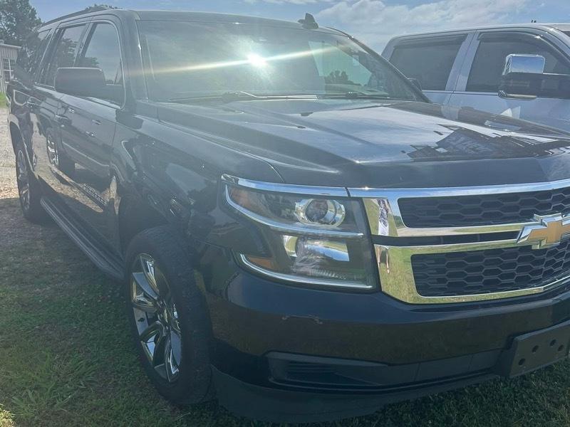 Chevrolet Suburban LT 4WD 2019