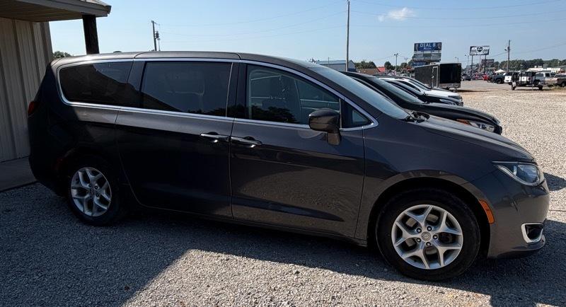 Chrysler Pacifica Touring Plus 2018