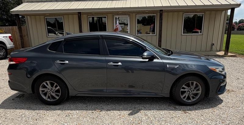 Kia Optima LX 2020