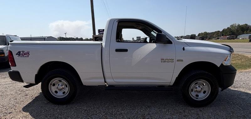 RAM 1500 Tradesman Regular Cab SWB 4WD 2017