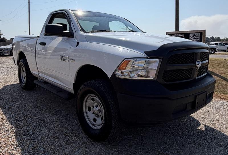 RAM 1500 Tradesman Regular Cab SWB 4WD 2017