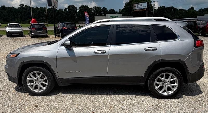 Jeep Cherokee Latitude FWD 2018