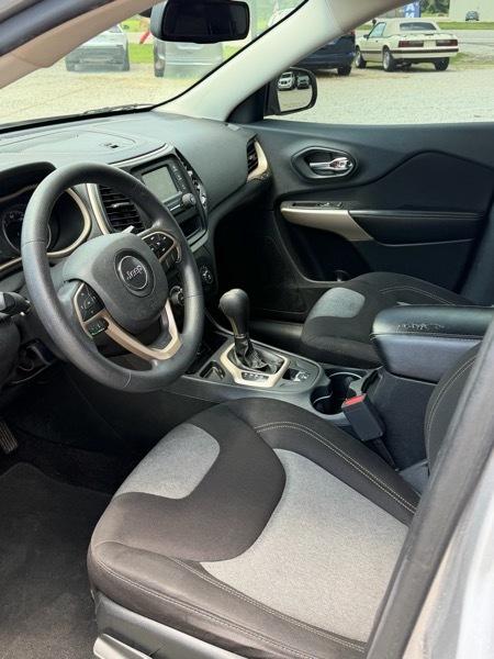 Jeep Cherokee Latitude FWD 2018