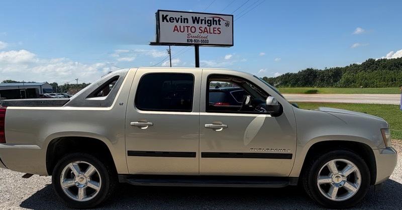 Chevrolet Avalanche LS 4WD 2007