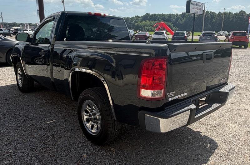 GMC Sierra 1500 Base Crew Cab Short Box 2WD 2008