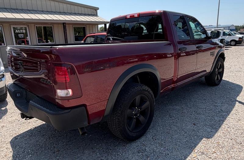 RAM 1500 SLT Quad Cab 4WD 2020