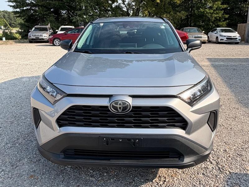 Toyota RAV4 LE AWD 2020