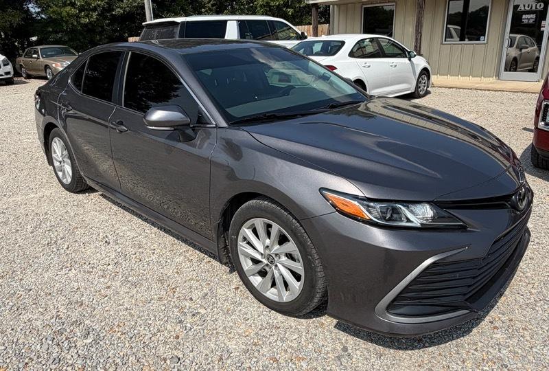 Toyota Camry LE 2022