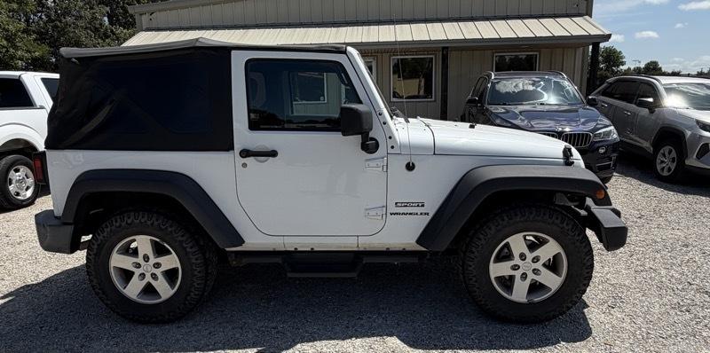 Jeep Wrangler Sport 4WD 2015