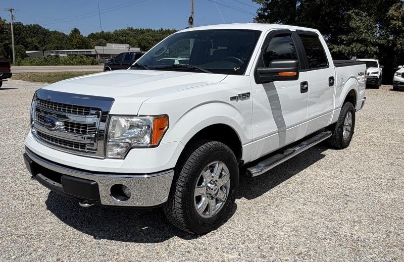 Ford F-150 XL SuperCrew 5.5-ft. Bed 4WD 2014
