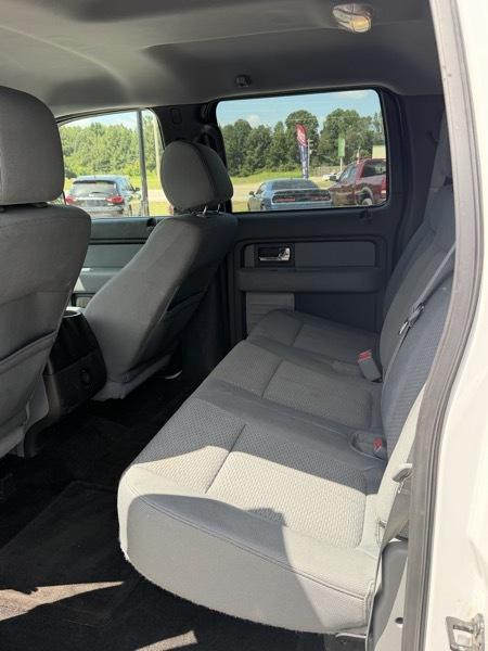 Ford F-150 XL SuperCrew 5.5-ft. Bed 4WD 2014