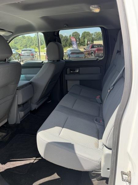 Ford F-150 XL SuperCrew 5.5-ft. Bed 2WD 2014