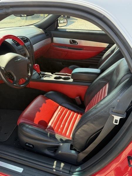 Ford Thunderbird Deluxe 2002
