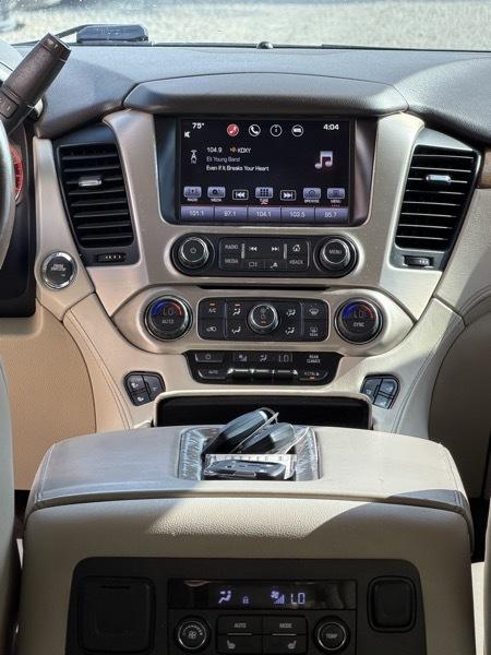 GMC Yukon XL Denali 4WD 2016