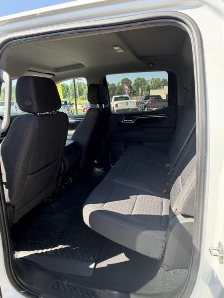 Chevrolet Silverado 1500 LT Crew Cab 4WD 2023