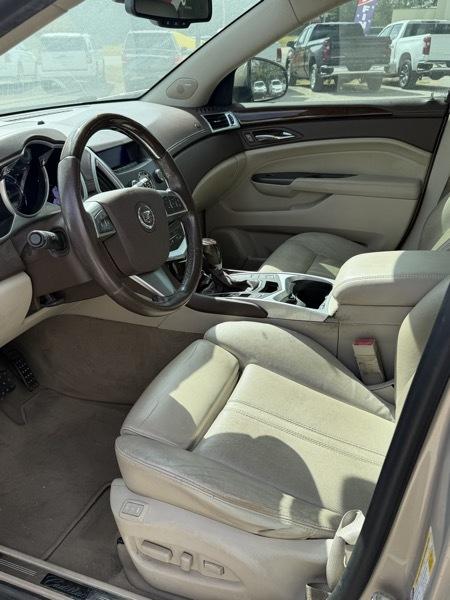 Cadillac SRX Luxury 2012