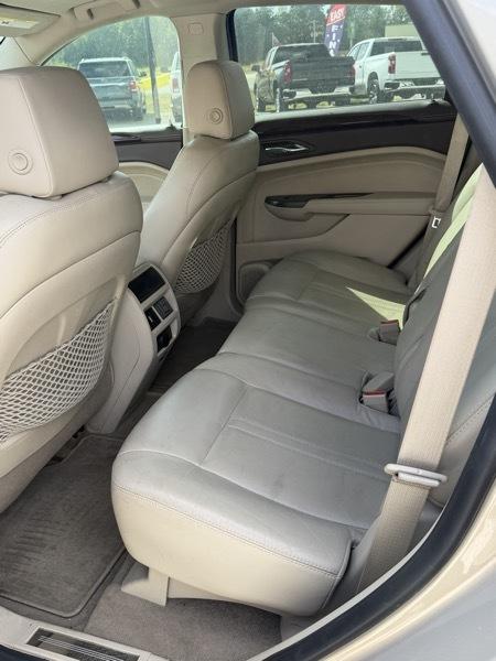 Cadillac SRX Luxury 2012