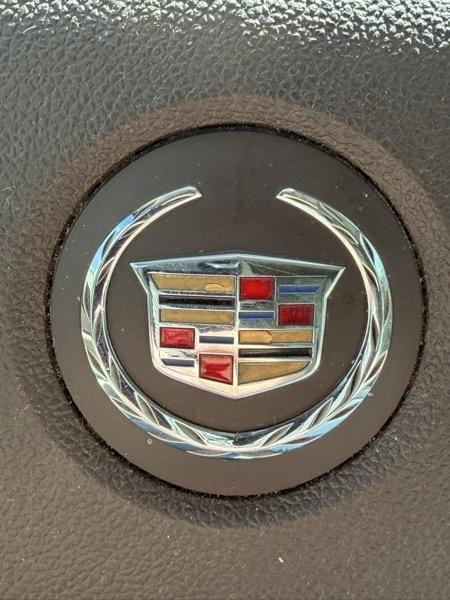 Cadillac SRX Luxury 2012