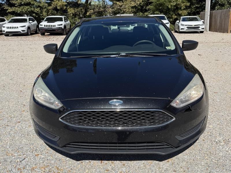 Ford Focus S Sedan 2015