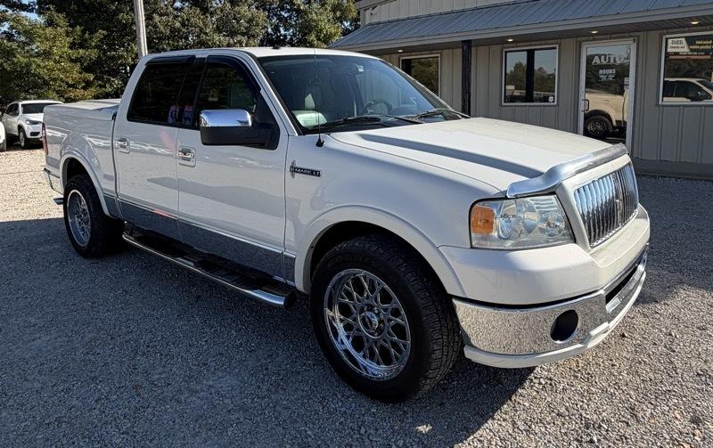 Lincoln Mark LT 2WD 2006