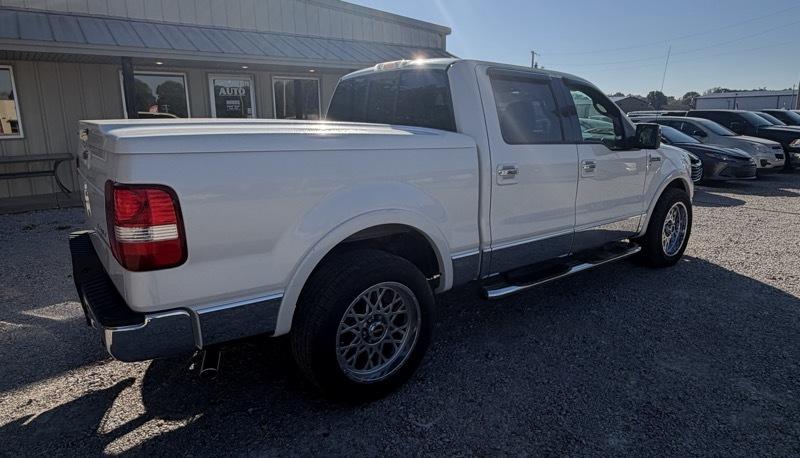 Lincoln Mark LT 2WD 2006