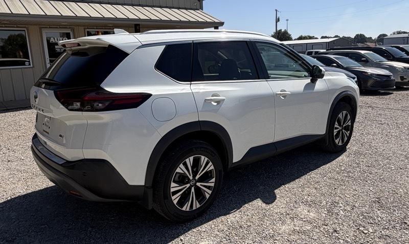 Nissan Rogue SV 2021