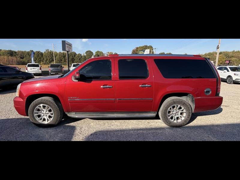 GMC Yukon Denali XL 4WD 2013