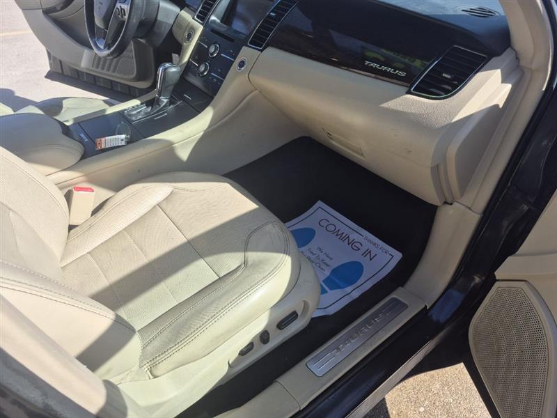 Ford Taurus Limited AWD 2015