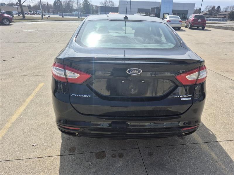 Ford Fusion Titanium 2016