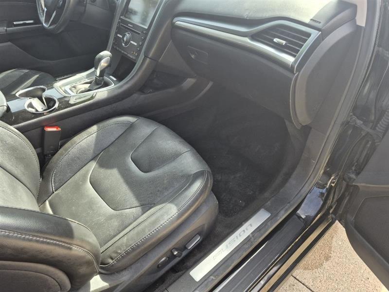 Ford Fusion Titanium 2016