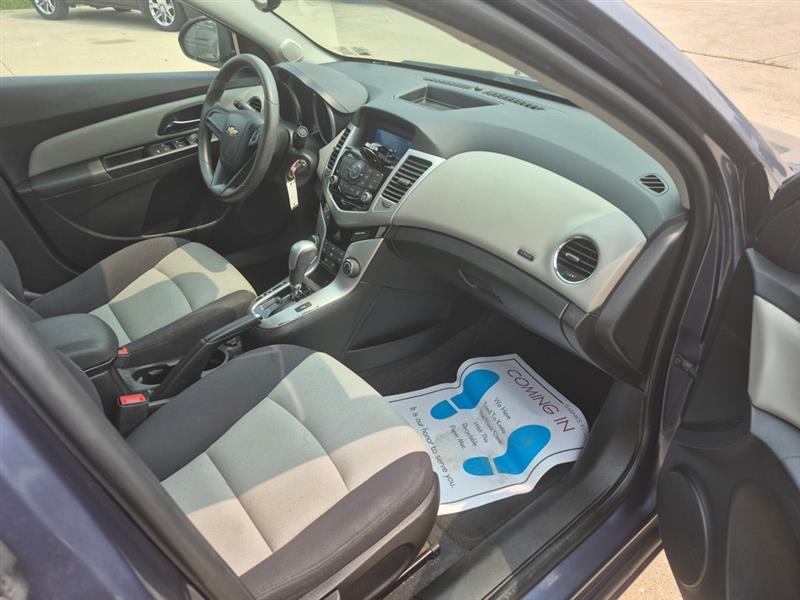 Chevrolet Cruze LS Auto 2014