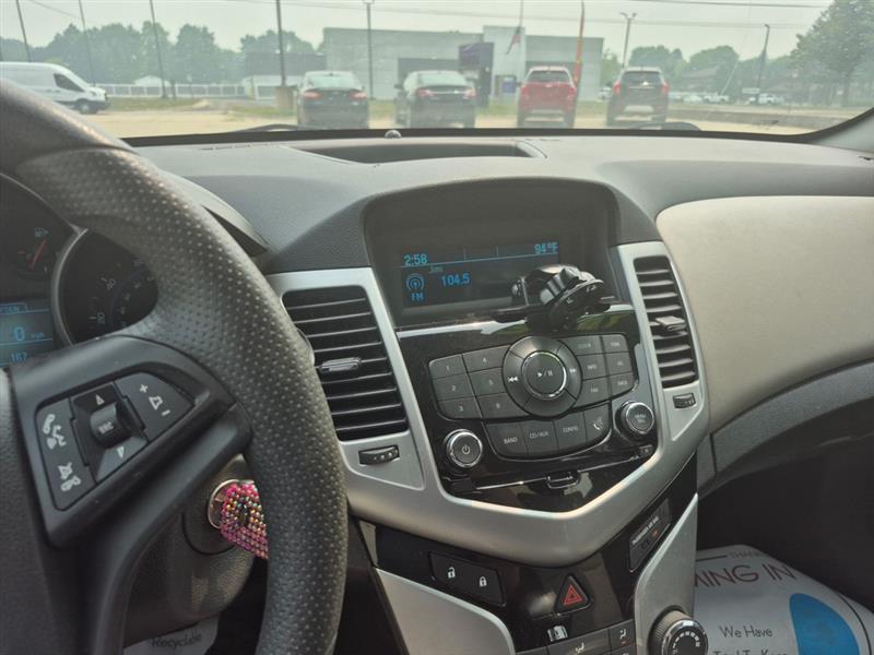 Chevrolet Cruze LS Auto 2014