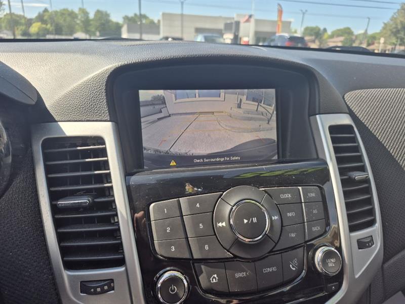 Chevrolet Cruze 2LT Auto 2015