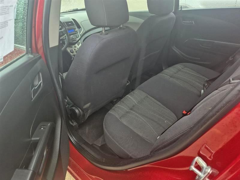2013 Chevrolet Sonic LT - Photo 12
