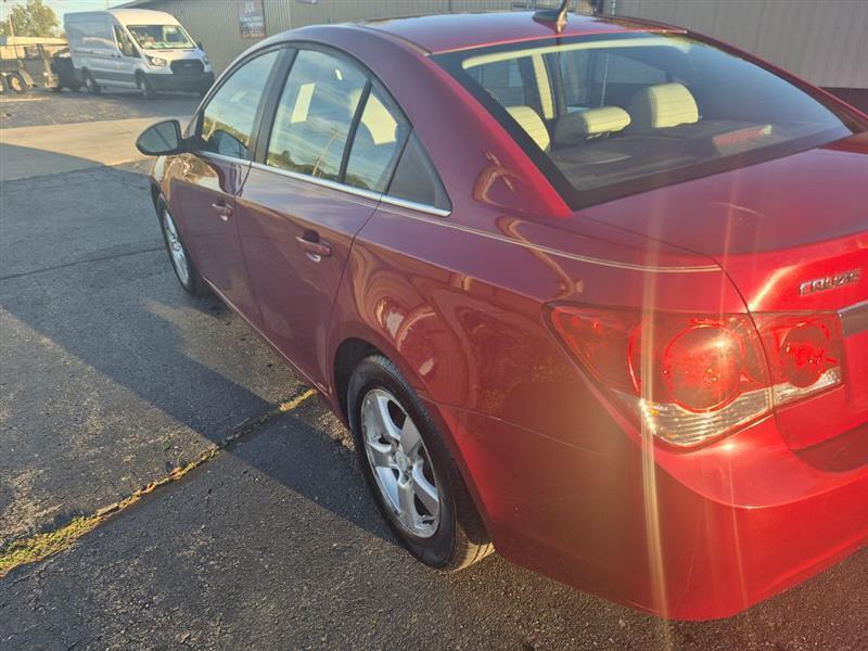 Chevrolet Cruze 2LT 2011