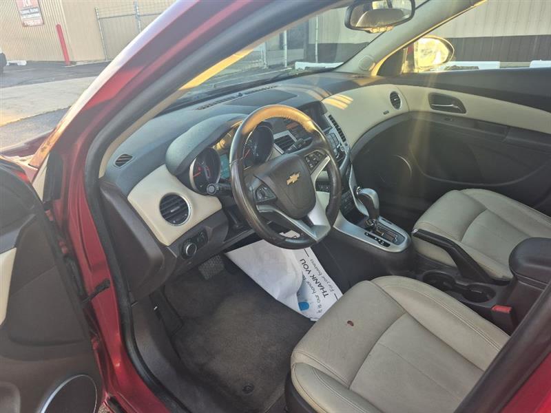 Chevrolet Cruze 2LT 2011