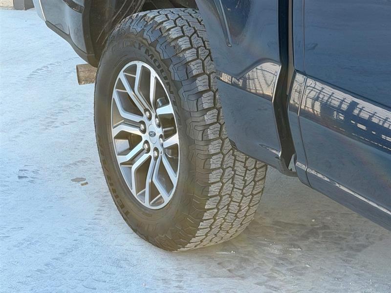 Ford F-150 XL SuperCrew 6.5-ft. Bed 4WD 2022
