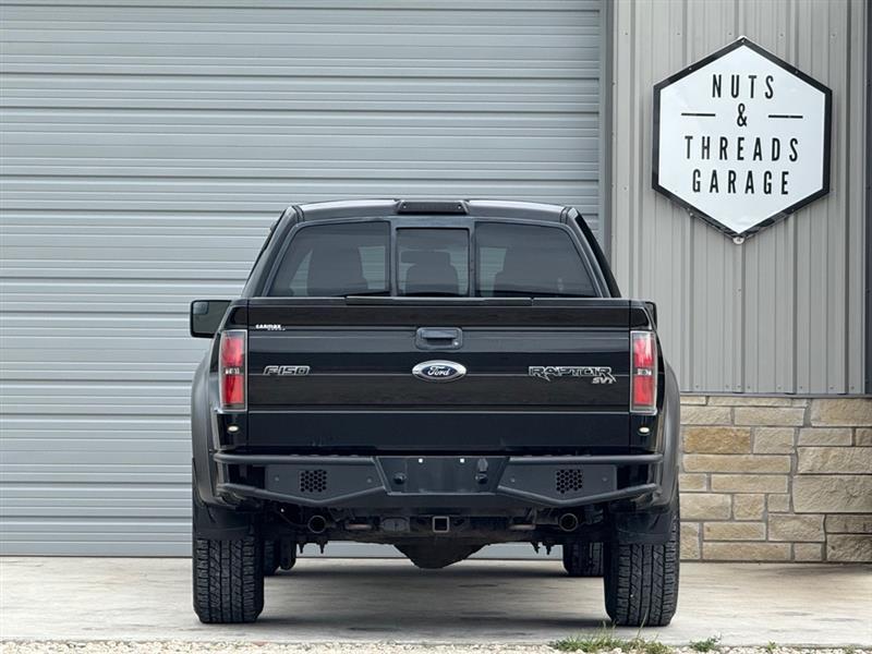 Ford F-150 SVT Raptor SuperCrew 5.5-ft. Bed 4WD 2011