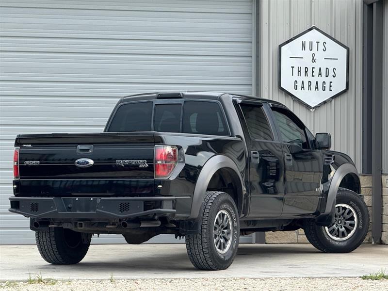 Ford F-150 SVT Raptor SuperCrew 5.5-ft. Bed 4WD 2011