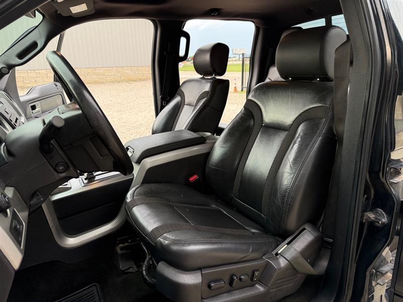 Ford F-150 SVT Raptor SuperCrew 5.5-ft. Bed 4WD 2011