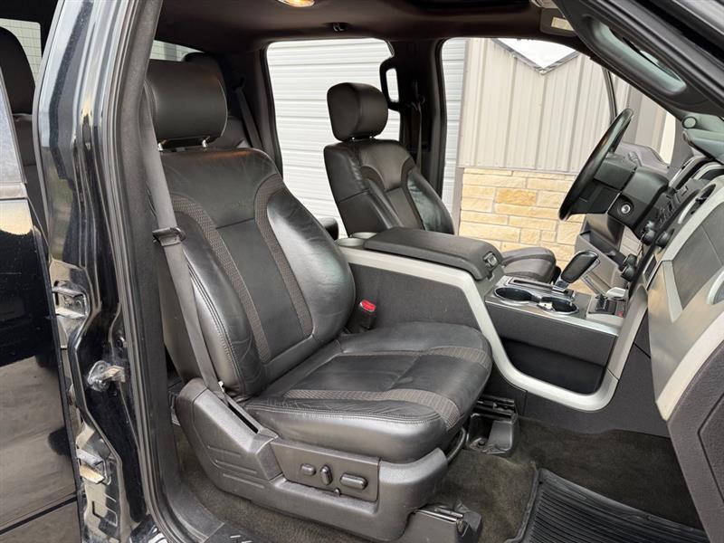 Ford F-150 SVT Raptor SuperCrew 5.5-ft. Bed 4WD 2011