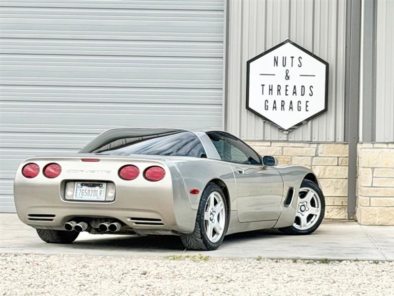 Chevrolet Corvette Coupe 1999