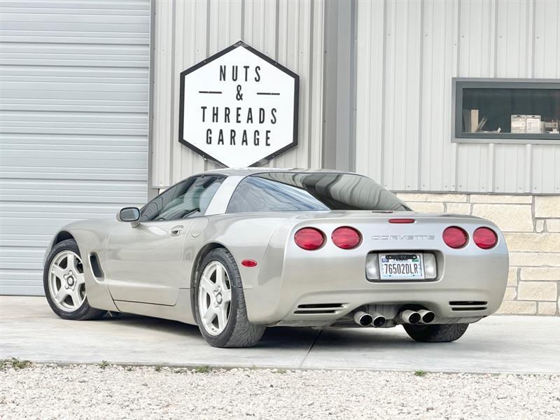 Chevrolet Corvette Coupe 1999