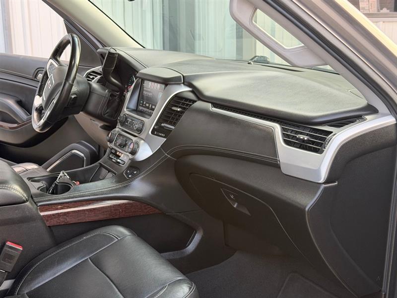GMC Yukon XL SLT 2WD 2019