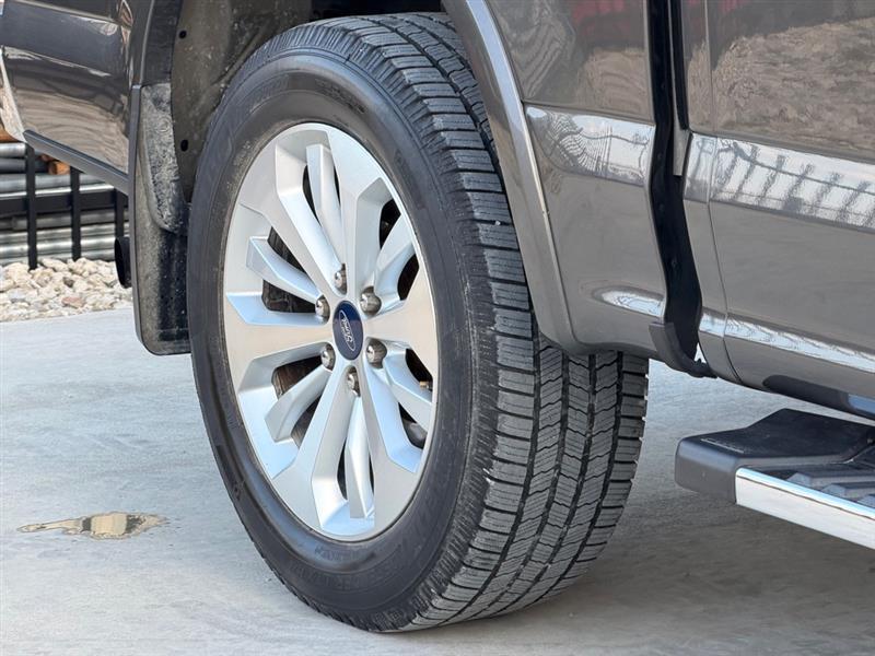 Ford F-150 XL SuperCrew 5.5-ft. Bed 2WD 2015